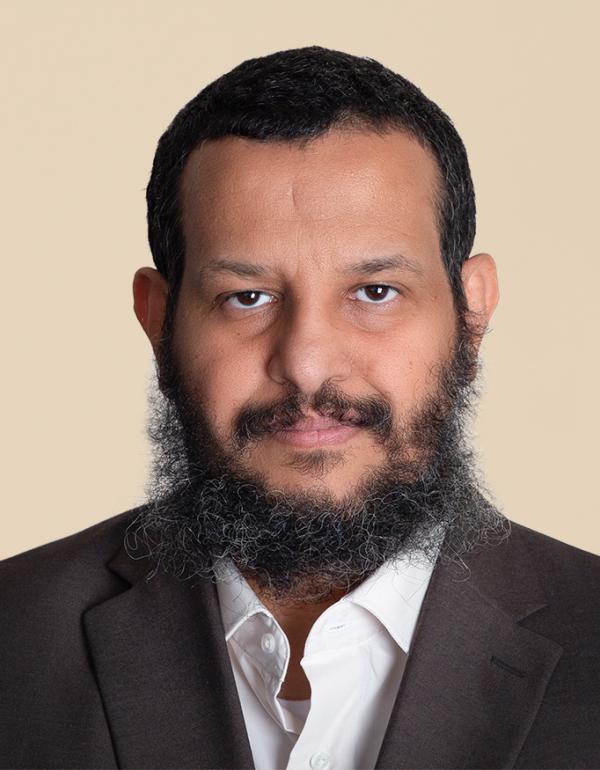 Dr.  Osama Alraddadi