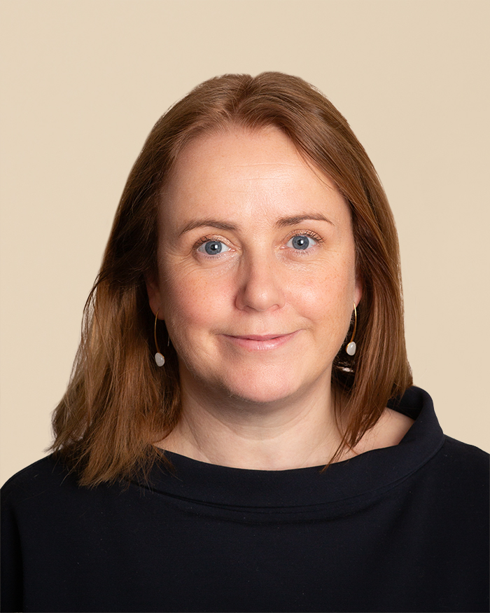 Dr.  Susan Mollan